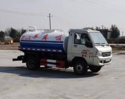吸粪车