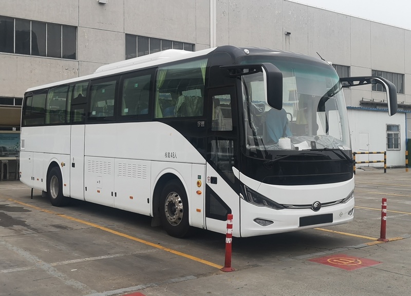 宇通牌ZK6117FCEVQ1燃料电池客车公告图片