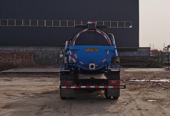 中盛誠達牌LZZ5080GXWBJ6吸污車公告圖片