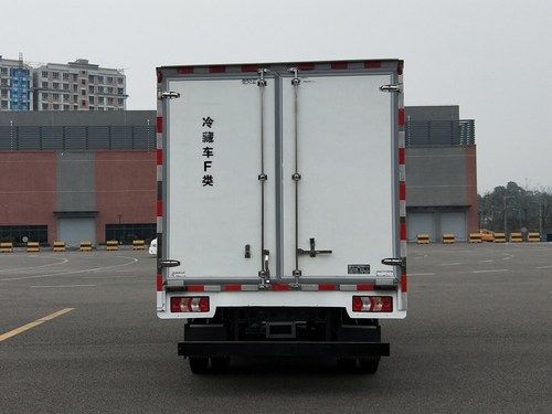 陜汽牌SX5041XLCBEV331G純電動冷藏車公告圖片