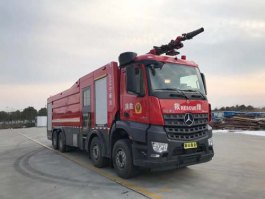 泡沫消防车