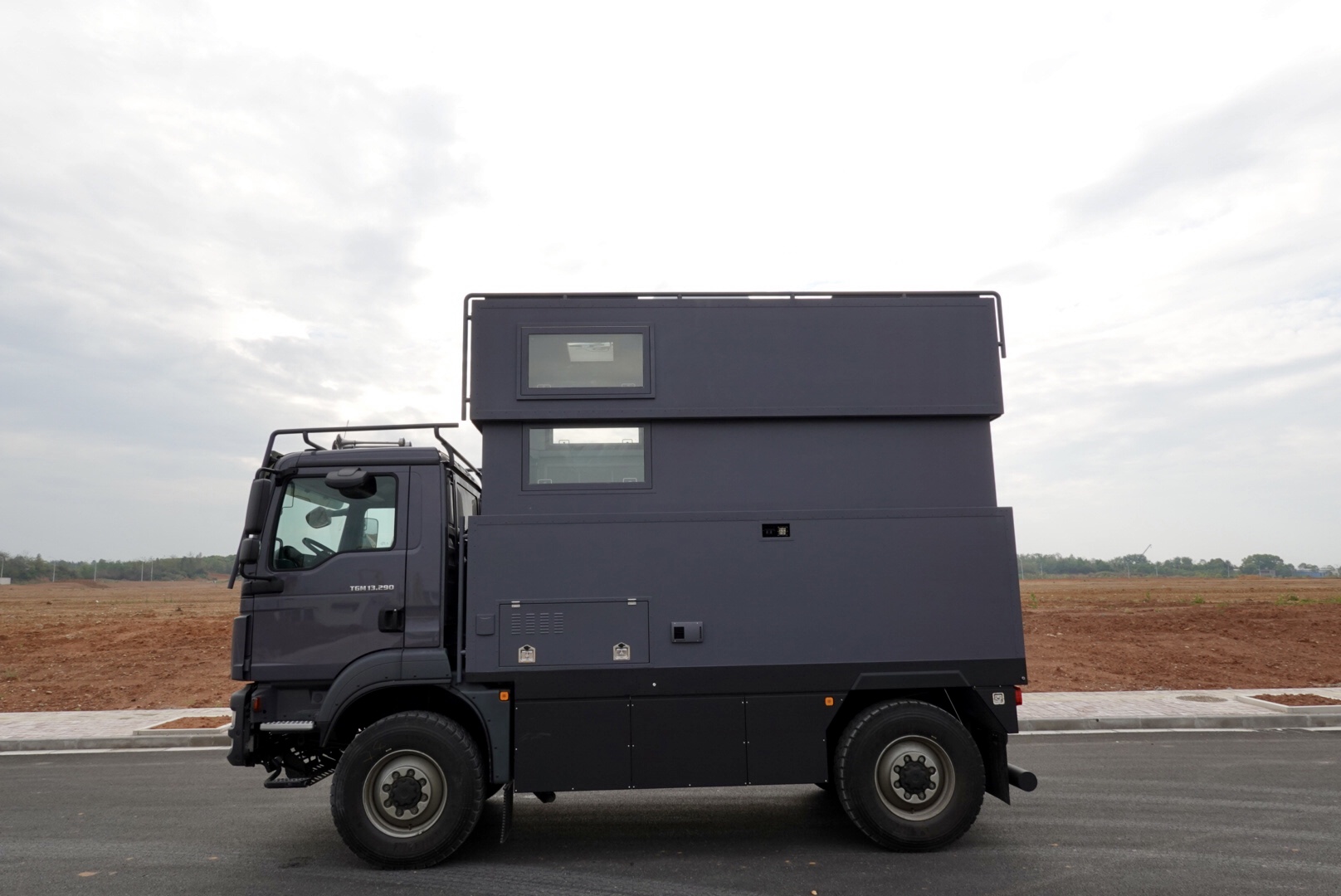 旅美牌WZH5090XLJ旅居車公告圖片