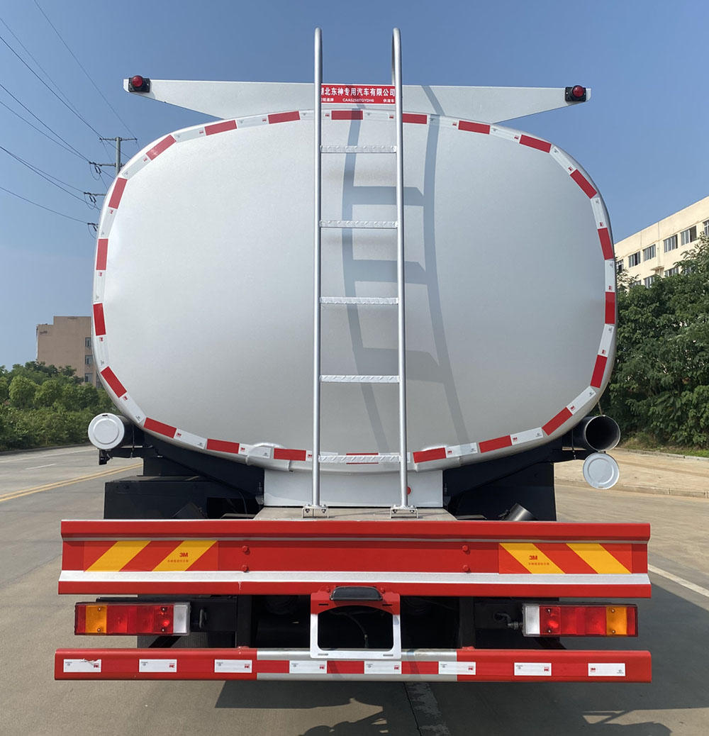 同銳通牌CAA5250TGYDH6供液車公告圖片