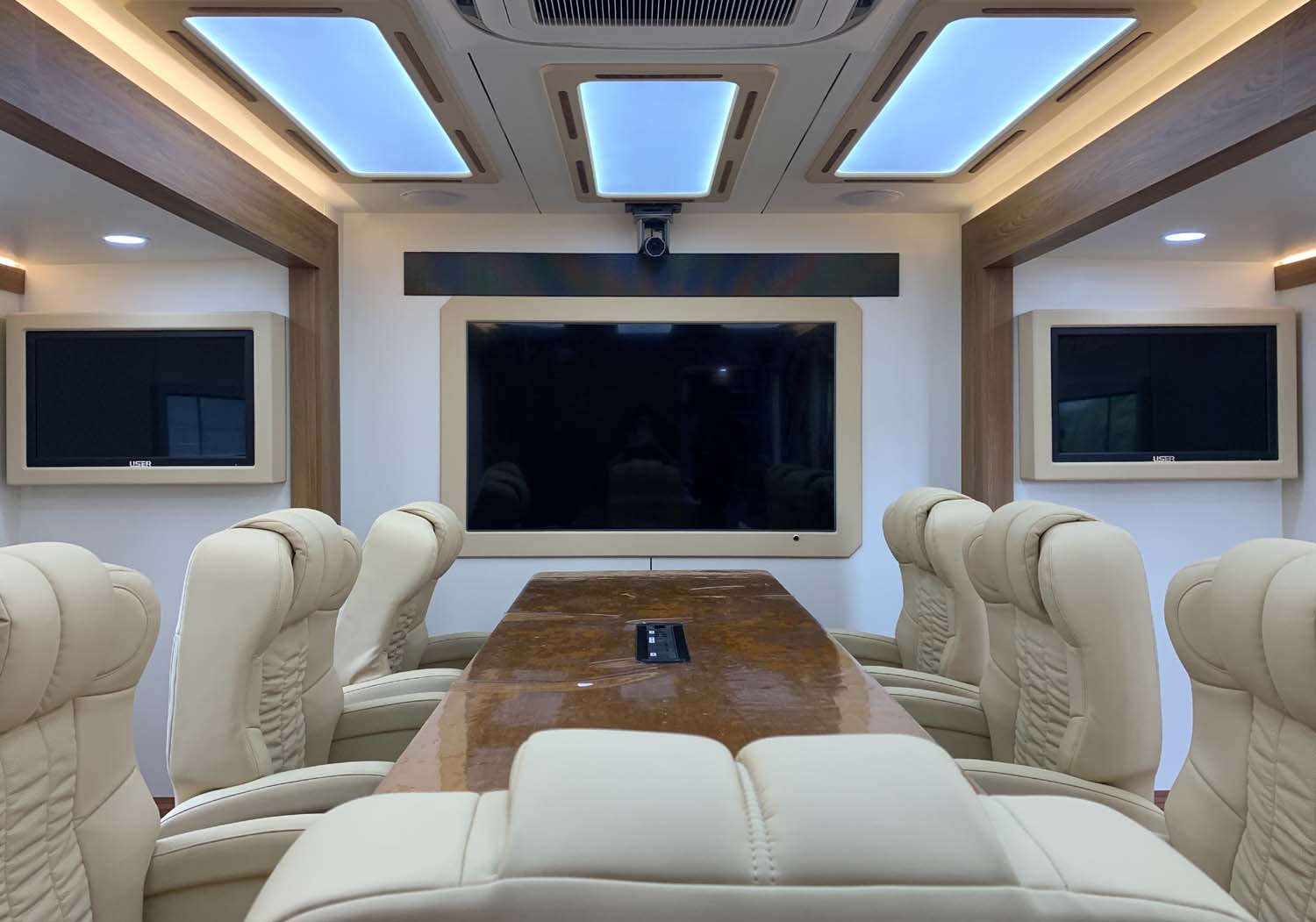 振翔股份牌ZXT5180XZHA6指揮車公告圖片