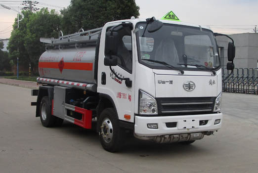 天威緣牌TWY5070GJYC6加油車(chē)公告圖片