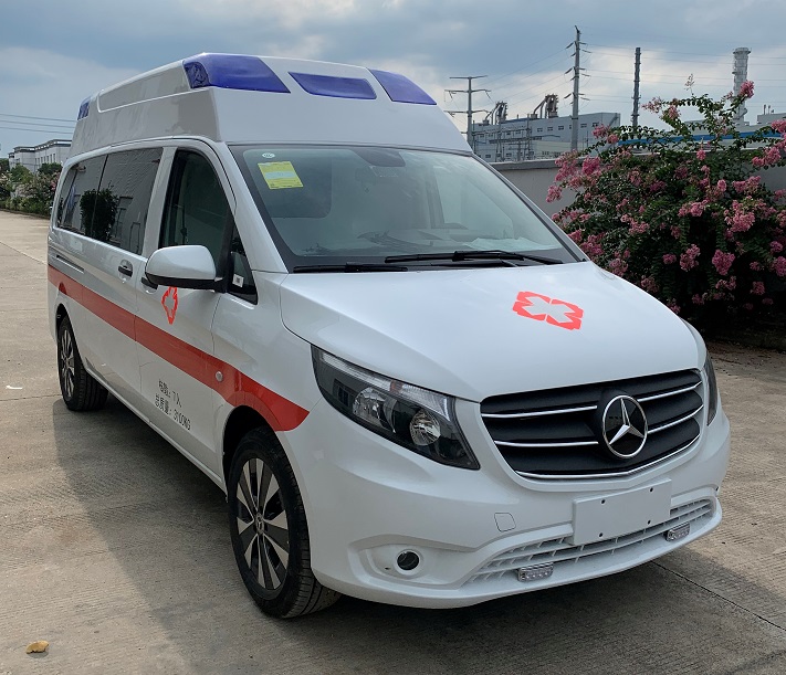 拓銳斯特牌YDL5030XJH30救護(hù)車公告圖片