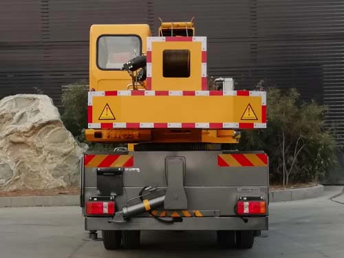 凱馬牌KMC5140JQZ10ST汽車(chē)起重機(jī)公告圖片