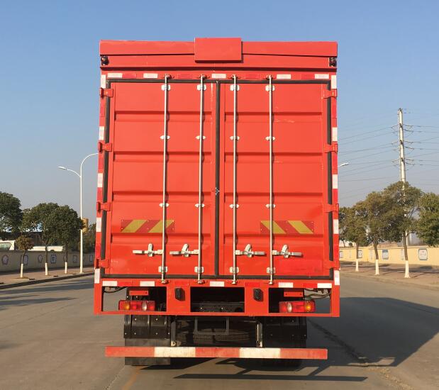 東風(fēng)牌DFH5180XYKBX3翼開(kāi)啟廂式車(chē)公告圖片