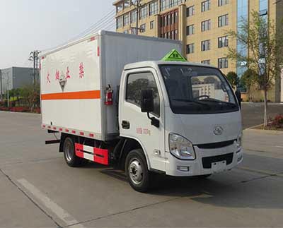 华通牌HCQ5033XFWSH6腐蚀性物品厢式运输车公告图片