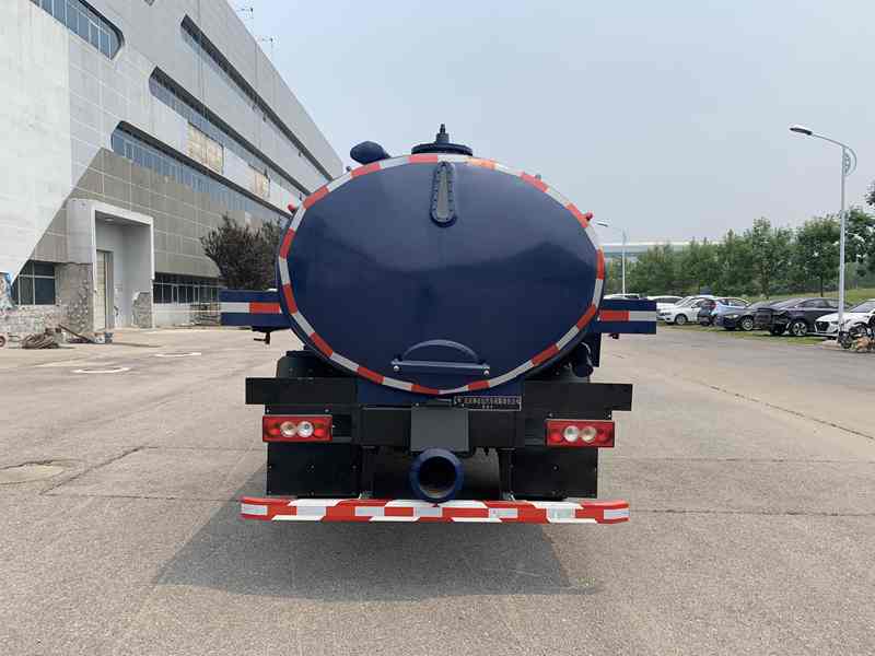 馳遠(yuǎn)牌BSP5124GXE吸糞車公告圖片