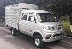 仓栅式运输车
