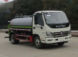 绿化喷洒车