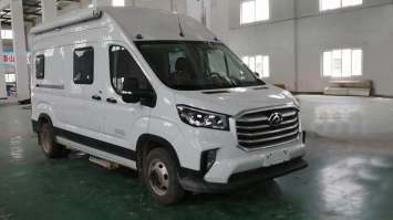 迪艾孚牌DEF5040XLJ旅居车