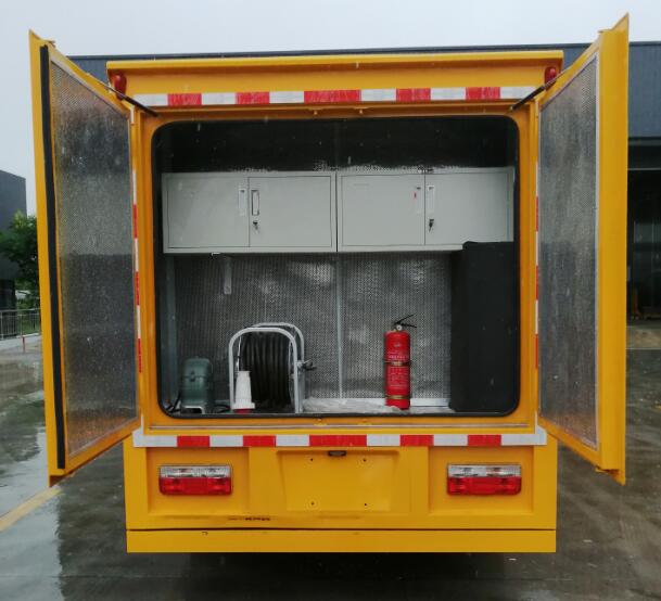 豐霸牌STD5073XXHEQ6救險(xiǎn)車公告圖片