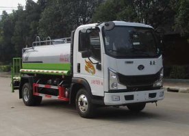 绿化喷洒车