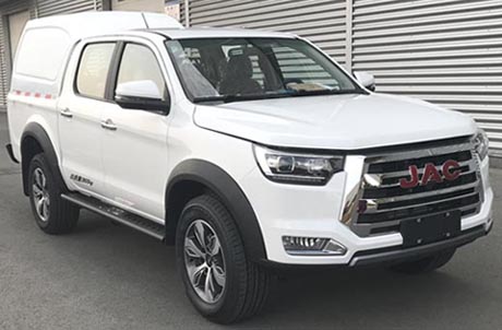 江淮牌HFC5037XXYD3KSS廂式運(yùn)輸車公告圖片