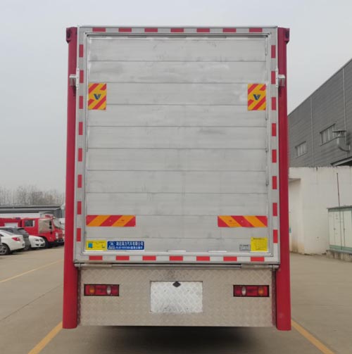 瑞力星牌RLQ5180CCQD6畜禽運(yùn)輸車公告圖片