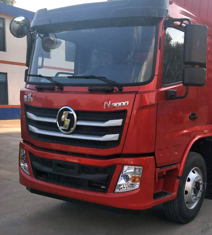 陜汽牌YTQ5161CCYFL50A0倉柵式運輸車公告圖片