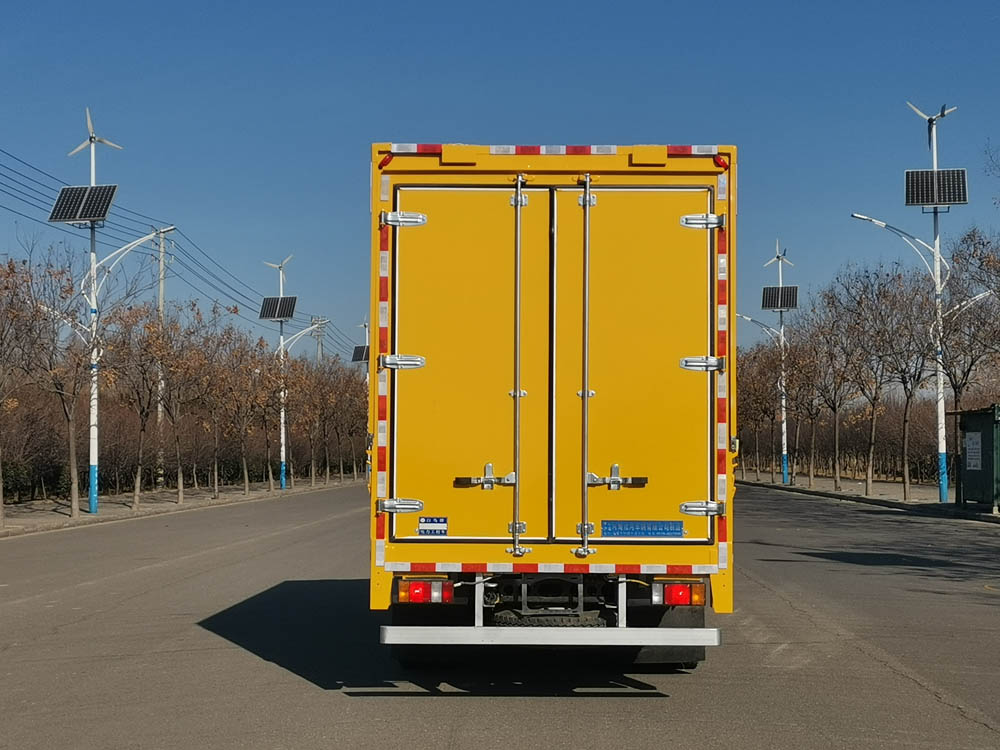 白鳥(niǎo)牌HXC5084XGC6電力工程車公告圖片