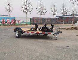 中置轴挂车