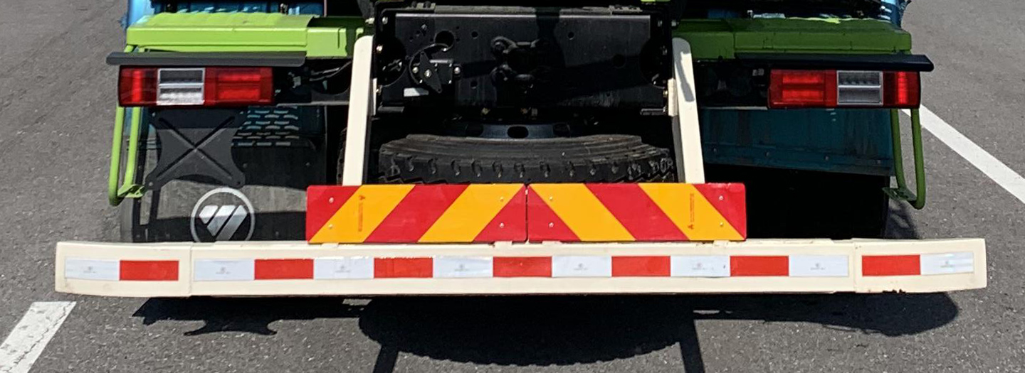 歐曼牌BJ5319GJBY6GRL-13混凝土攪拌運輸車公告圖片