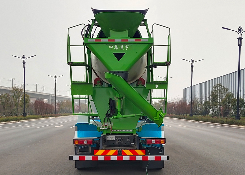 凌宇牌CLY5314GJB30E66混凝土攪拌運(yùn)輸車(chē)公告圖片