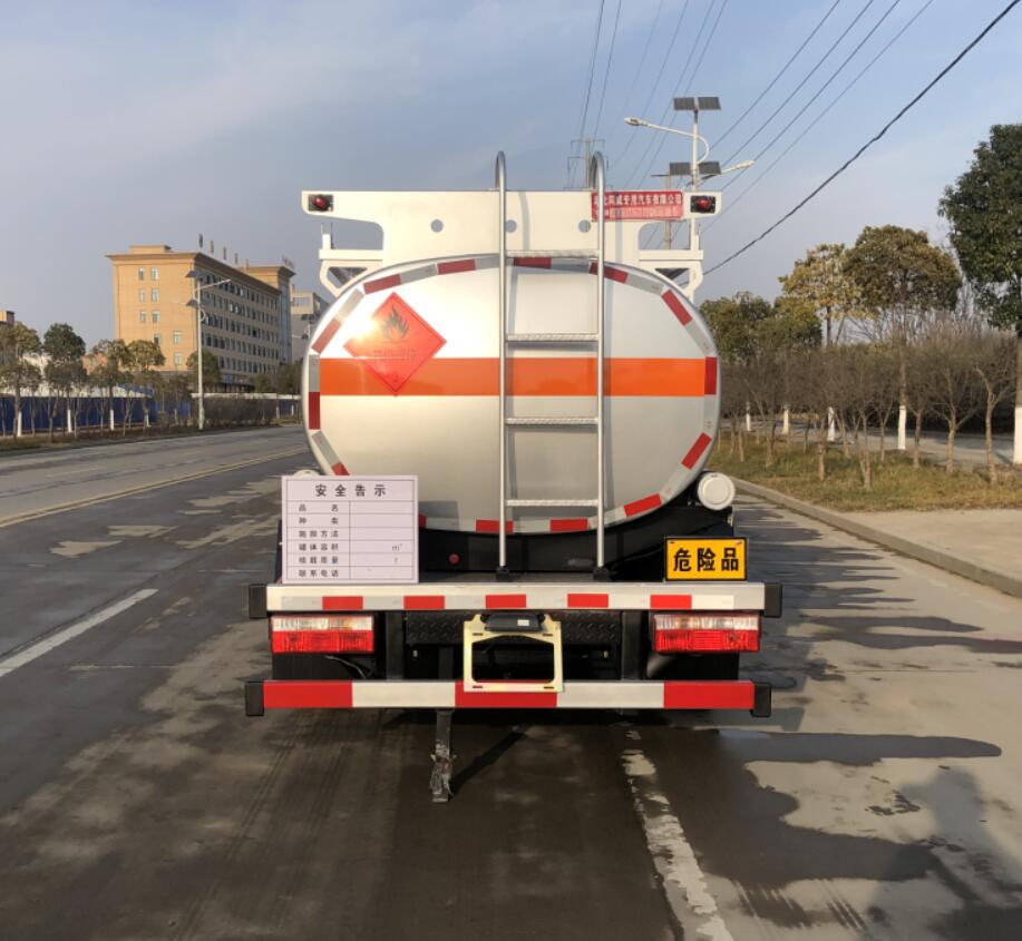 专威牌HTW5075GYYEQ6运油车公告图片