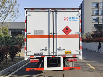 江特牌JDF5127XRYE6易燃液體廂式運輸車公告圖片