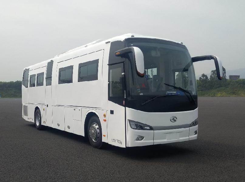 金龍牌XMQ5180TSYD宿營(yíng)車(chē)公告圖片