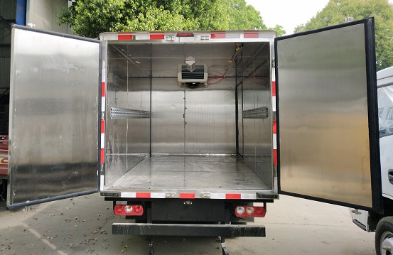 程力威牌CLW5032XYYSH6醫(yī)療廢物轉(zhuǎn)運(yùn)車公告圖片