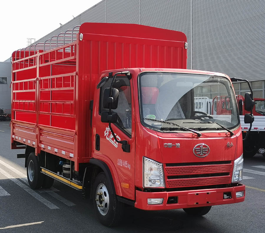 解放牌CA5043CCYP40K50L2E6A84倉(cāng)柵式運(yùn)輸車公告圖片