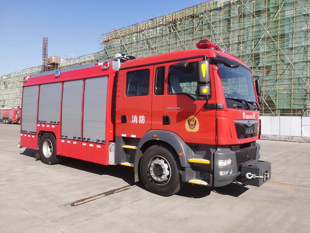 SJD5171GXFAP50/MEA 捷达消防牌压缩空气泡沫消防车图片