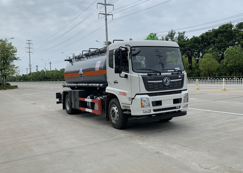 楚飞牌CLQ5180GFW6D腐蚀性物品罐式运输车公告图片
