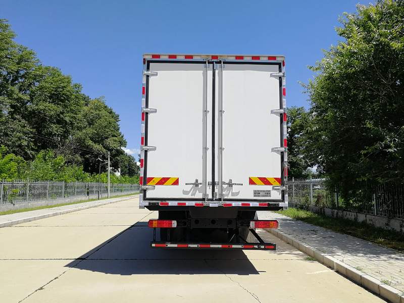 駝馬牌JLC5180XLCGF冷藏車公告圖片