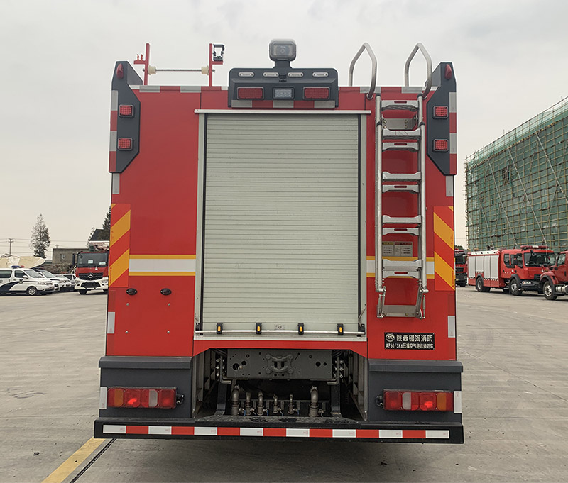 银河牌BX5180GXFAP60/SK6压缩空气泡沫消防车公告图片