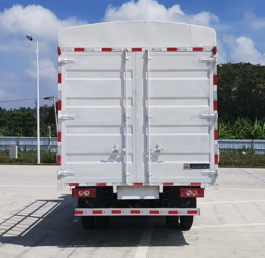 玉柴牌YCE5041CCYBEV純電動倉柵式運輸車公告圖片