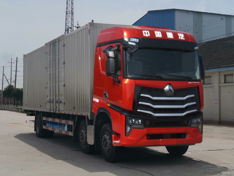 豪沃牌ZZ5257XXYN54CKF1廂式運(yùn)輸車公告圖片