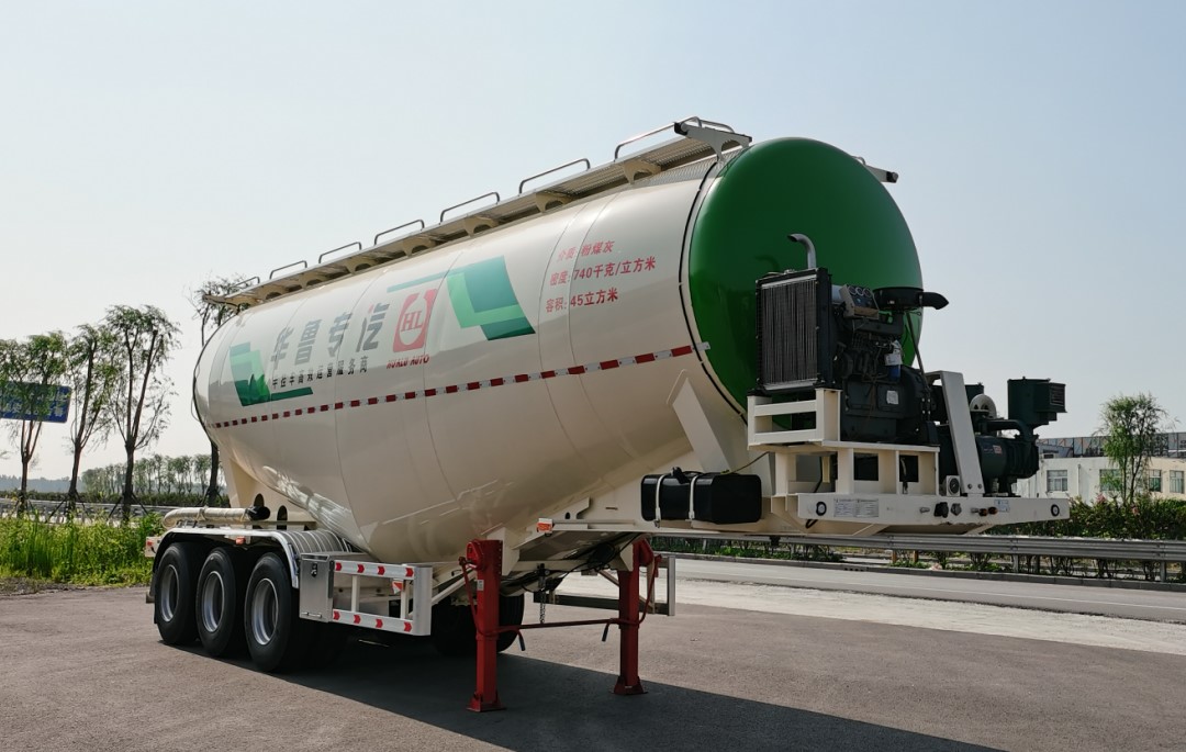 华鲁业兴牌10.5米33吨3轴中密度粉粒物料运输半挂车(HYX9400GFL45)