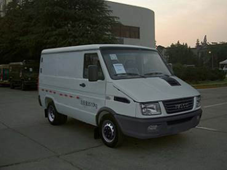 依維柯牌NJ5046XXYQZ3A廂式運輸車公告圖片