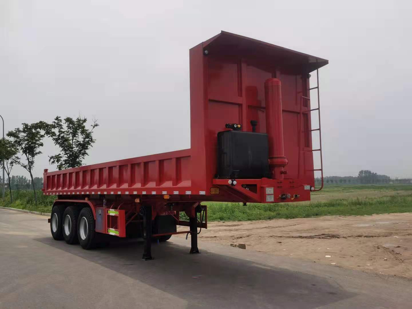 鲁岳牌LHX9400ZH自卸半挂车图片