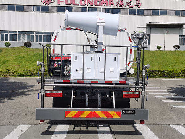 龍環(huán)牌FLM5187GPSDG6LH綠化噴灑車公告圖片