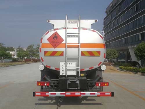 楚勝牌CSC5180GYYD6運(yùn)油車公告圖片