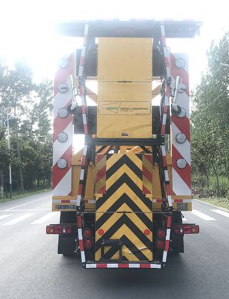 鑫意牌JZZ5120TFZ6防撞緩沖車公告圖片