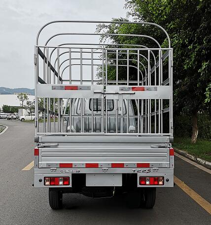 金杯牌JKC5030CCY-SS6EL8倉柵式運(yùn)輸車公告圖片