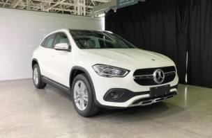 梅赛德斯-奔驰牌BJ7137ME型轿车