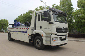 清障车