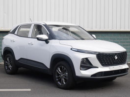 宝骏牌LZW7156EBWE型轿车