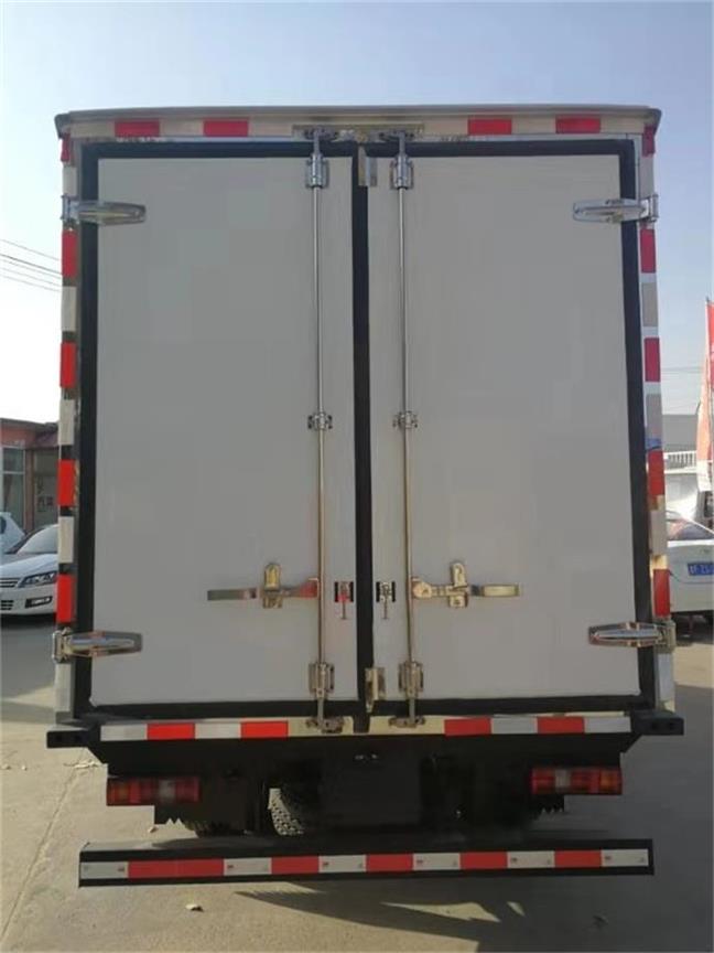 江淮牌HFC5041XLCP23K1C7S冷藏車(chē)公告圖片