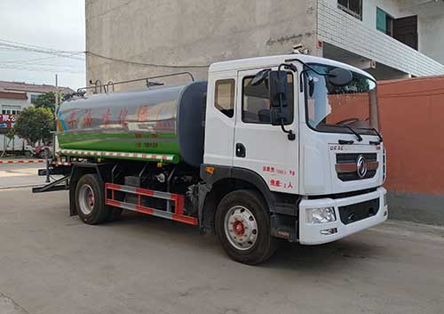 東環(huán)威牌JDH5180GPS6綠化噴灑車(chē)公告圖片