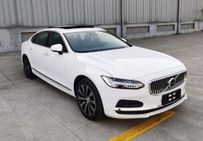 沃尔沃牌VCD7204E54P型轿车